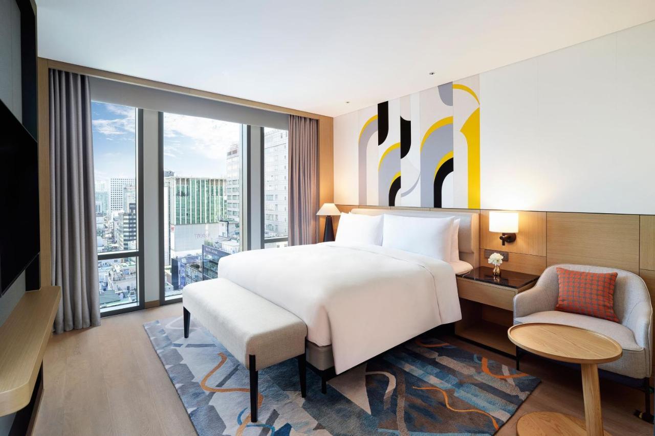 Le Meridien Myeongdong Hotel 5*