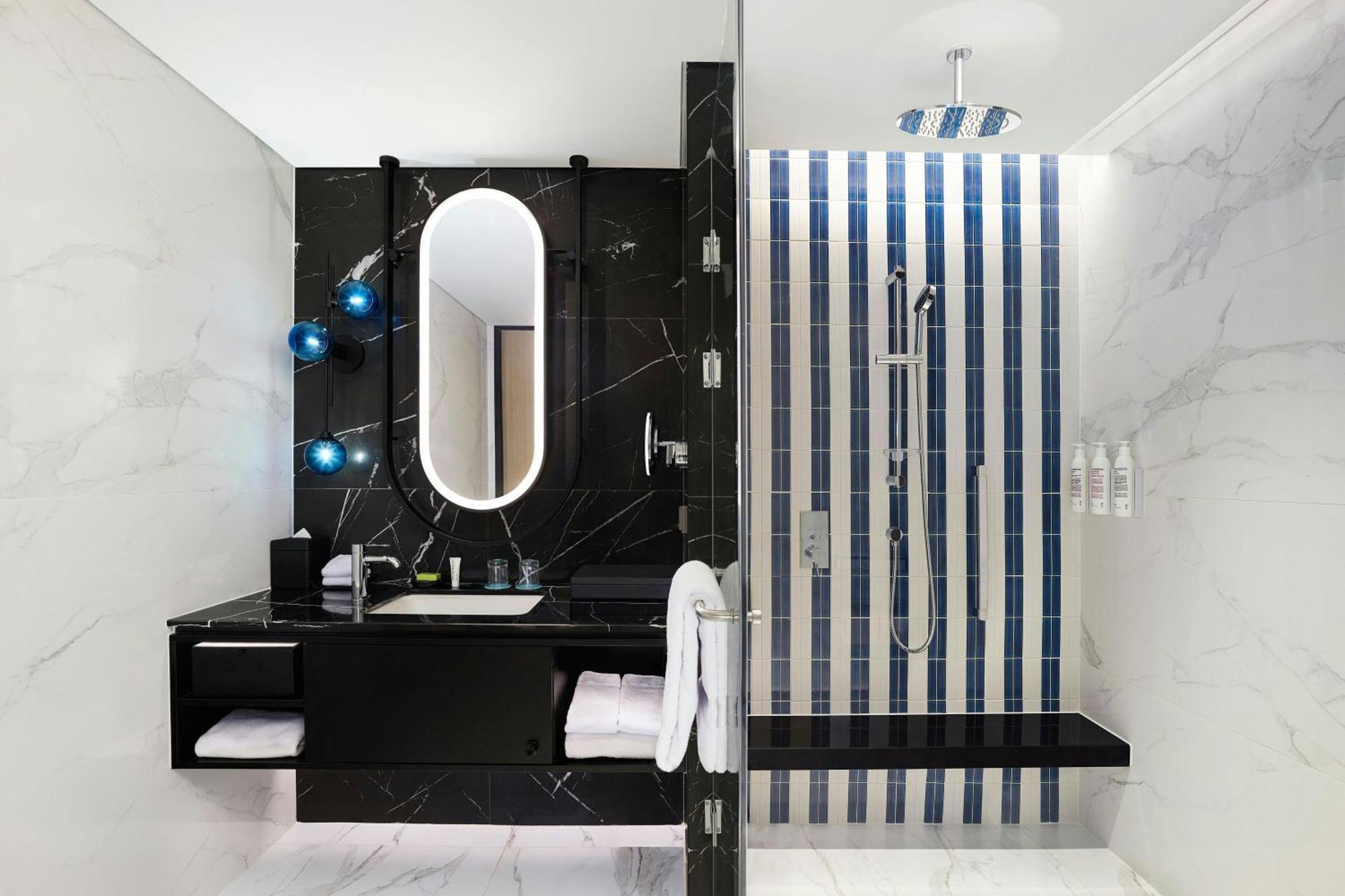 Le Meridien Myeongdong 5* Seoul